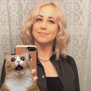 Meet your Posher, Jennifer